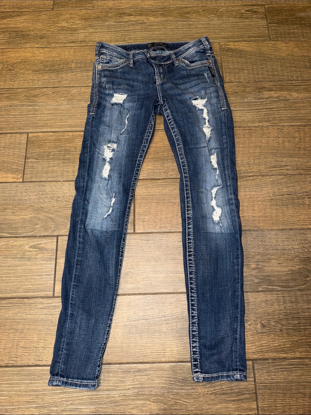 Silver Jeans Women’s Dark Blue Distressed Skinny Jeans